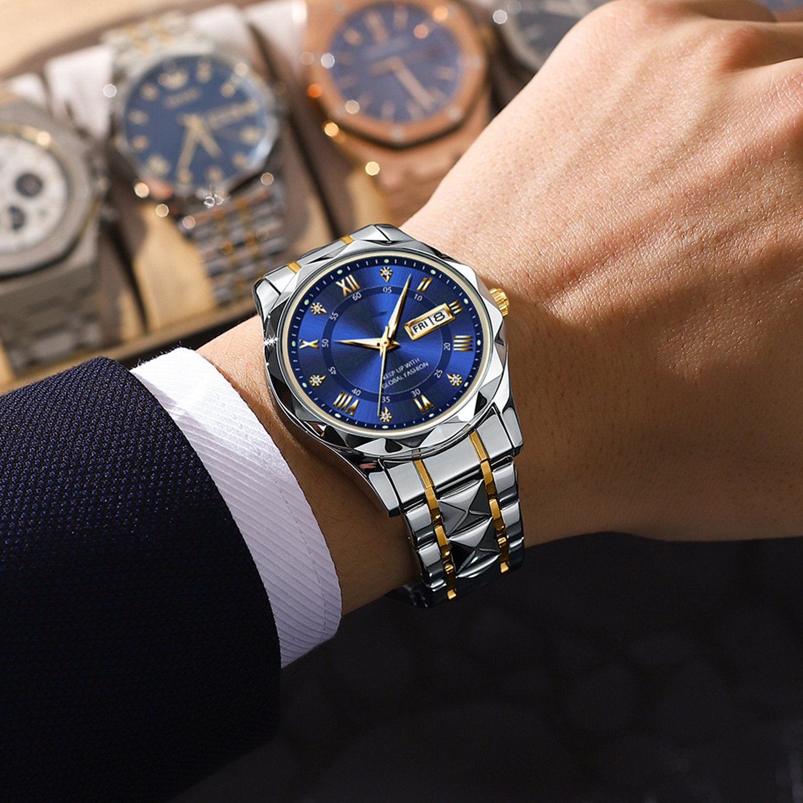 Men's Exquisite Diamond Watch with Luminous Dial and Day Date