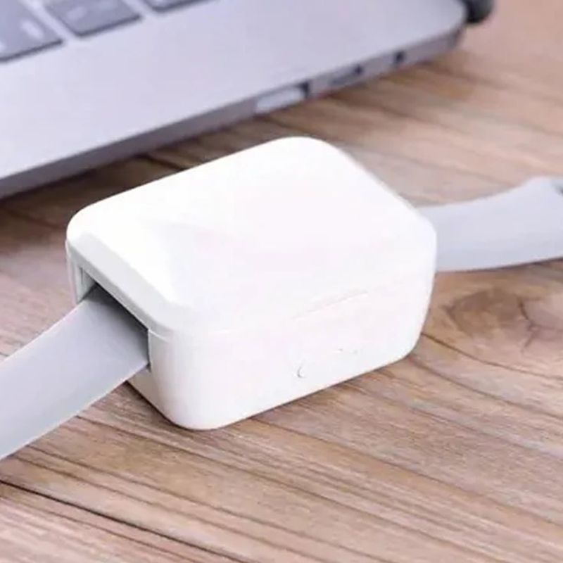 Portable Magnetic Wireless Smartwatch Charger 900mAh