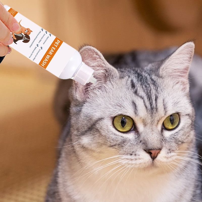 Gentle Pet Ear Cleaner with Soothing Aloe for Dogs & Cats