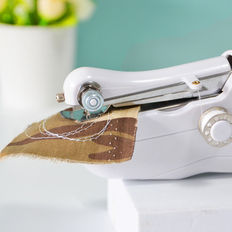 Portable 3-Speed Mini Electric Sewing Machine