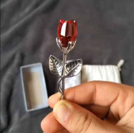 Eternal Love Metal Crystal Rose