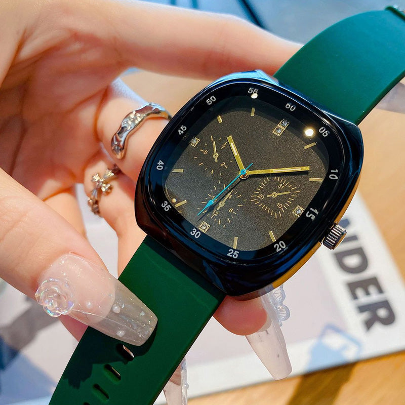 Men's Large Dial Quartz Watch with Silicone Strap