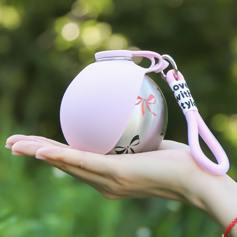 2-in-1 Portable Dog Water Bottle with Foldable Silicone Bowl