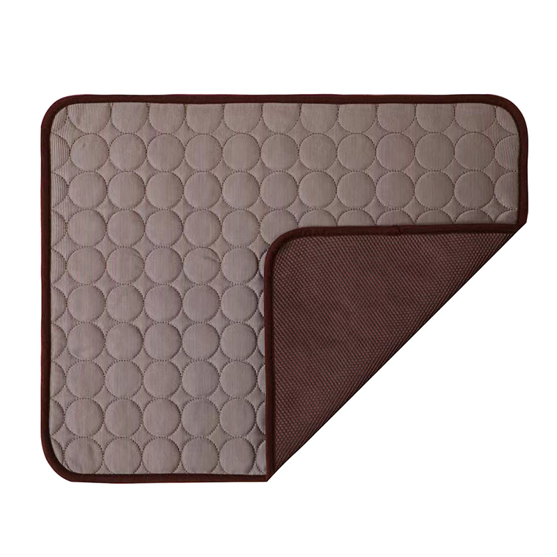 Breathable Pet Cooling Mat Oxford Fabric No-Water Design