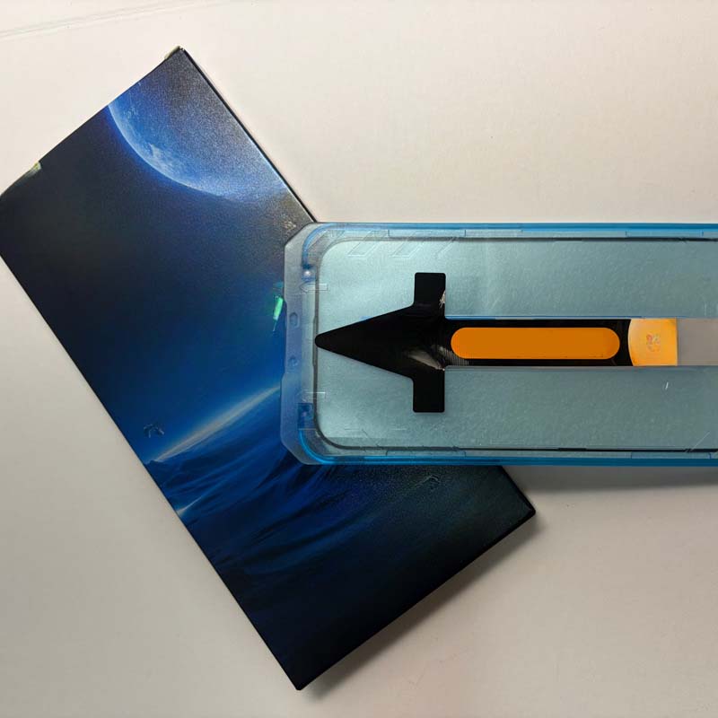 Auto-Align Tempered Glass Screen Protector with Dust Extraction