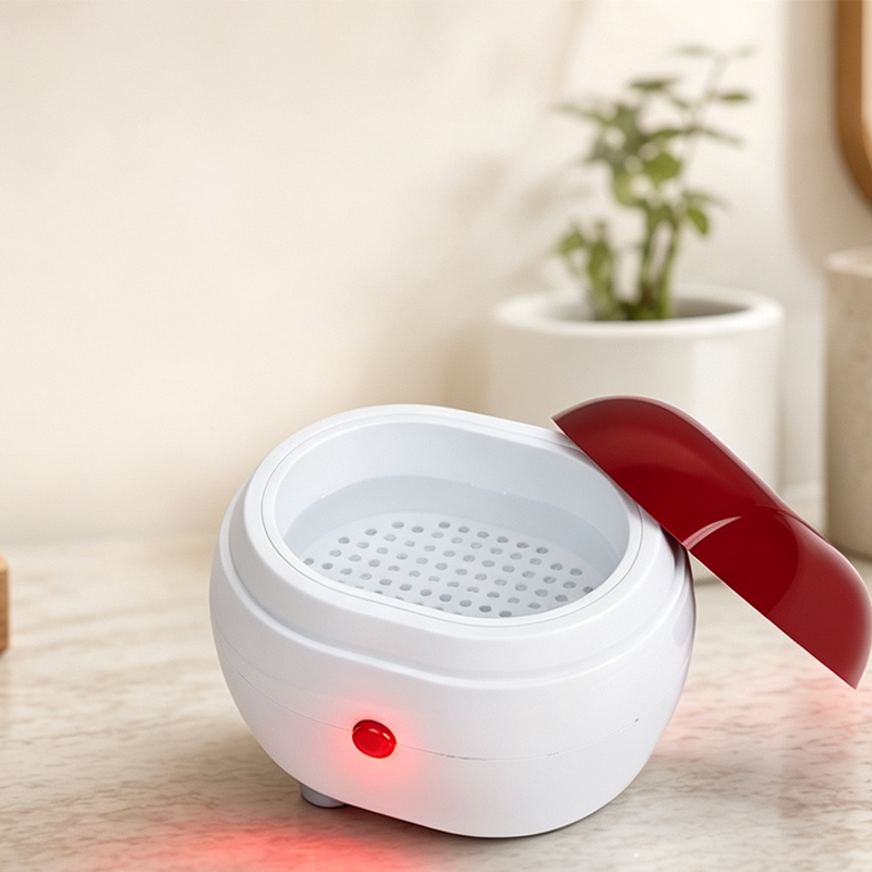 Mini Jewelry Cleaner