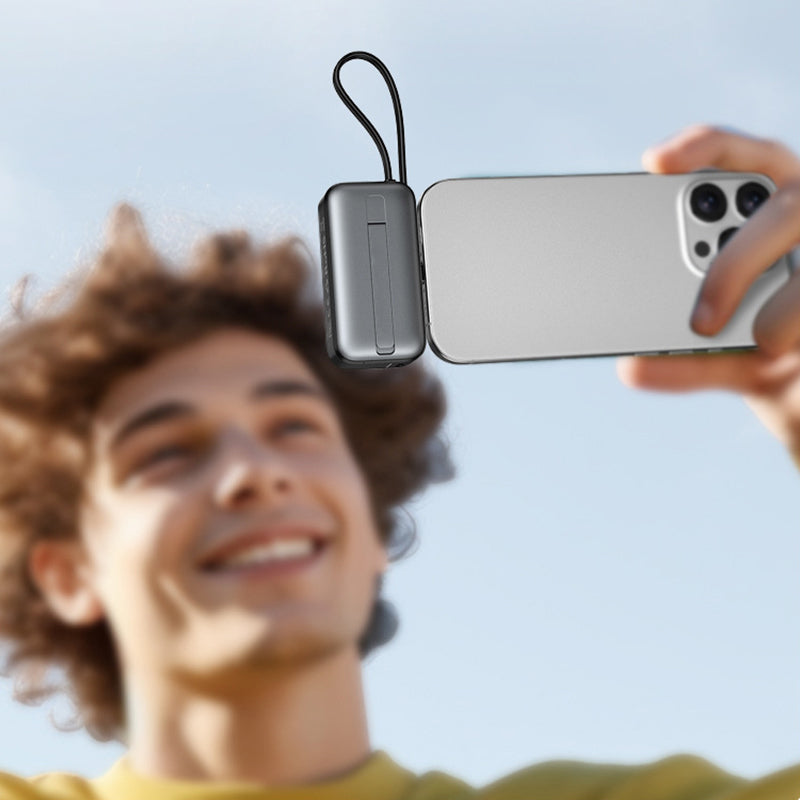 3-in-1 Magnetic Wireless Power Bank 5000mAh