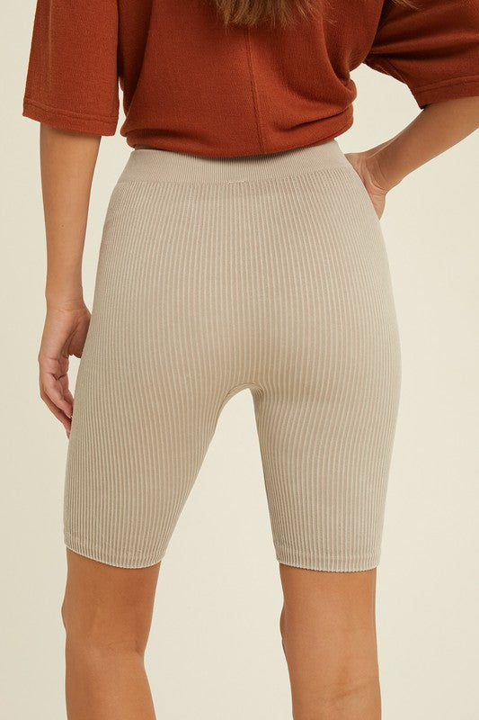 Seamless Ribbed Biker Short